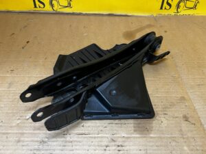 NOWY WAHACZ TYŁ TYLNY PRAWY AUDI A8 D5