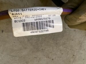 KLEMA WIĄZKA INSTALACJA AKUMULATORA ROZDZIELACZ PRĄDU AUDI A8 D5 3.0 TFSI