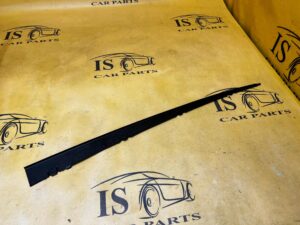 OSŁONA ZAŚLEPKA LISTWA MASKOWNICA AUDI A8 D5