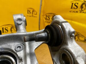 NOWA ZWROTNICA PIASTA PRZÓD LEWY LEWA AUDI A8 D5