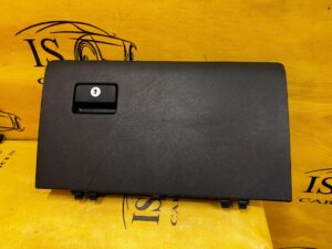 SCHOWEK PASAŻERA DESKI KONSOLI PRAWY TOYOTA RAV4 V EU