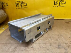 OBUDOWA BATERII AKUMULATORA AUDI A8 D5