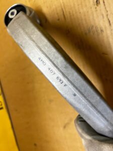 NOWY WAHACZ PRZÓD PRZEDNI LEWY AUDI A8 D5