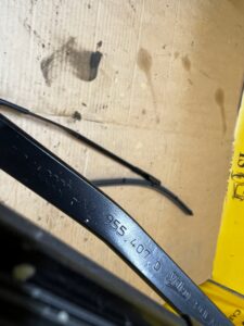 KOMPLET RAMIONA RAMIĘ WYCIERACZEK WYCIERACZKI PRZÓD AUDI A8 D5 EU