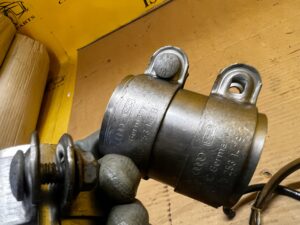 OPASKA OBEJMA ŁĄCZNIK RURY WYDECHOWEJ WYDECHU AUDI A8 D5 3.0 TFSI