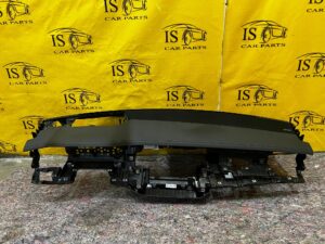 DESKA KONSOLA KOKPIT CZARNA SKÓRA AUDI A8 D5 EU