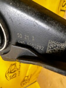 NOWY WAHACZ TYŁ TYLNY PRAWY AUDI A8 D5