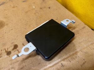 MODUŁ STEROWNIK KLAPY TYŁ BAGAŻNIKA TOYOTA RAV4 V