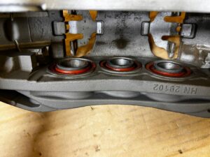 NOWE ZACISKI HAMULCOWE PRZÓD PRZEDNIE 350 MM AUDI A8 D5