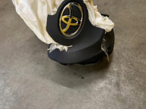 WYSTRZELONA AIRBAG PODUSZKA KIEROWCY TOYOTA RAV4 V