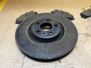 KOMPLET NOWE TARCZE KLOCKI HAMULCOWE PRZÓD PRZEDNIE 350 MM AUDI A8 D5