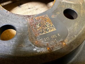 KOMPLET NOWE TARCZE KLOCKI HAMULCOWE TYŁ TYLNE 330 MM AUDI A8 D5