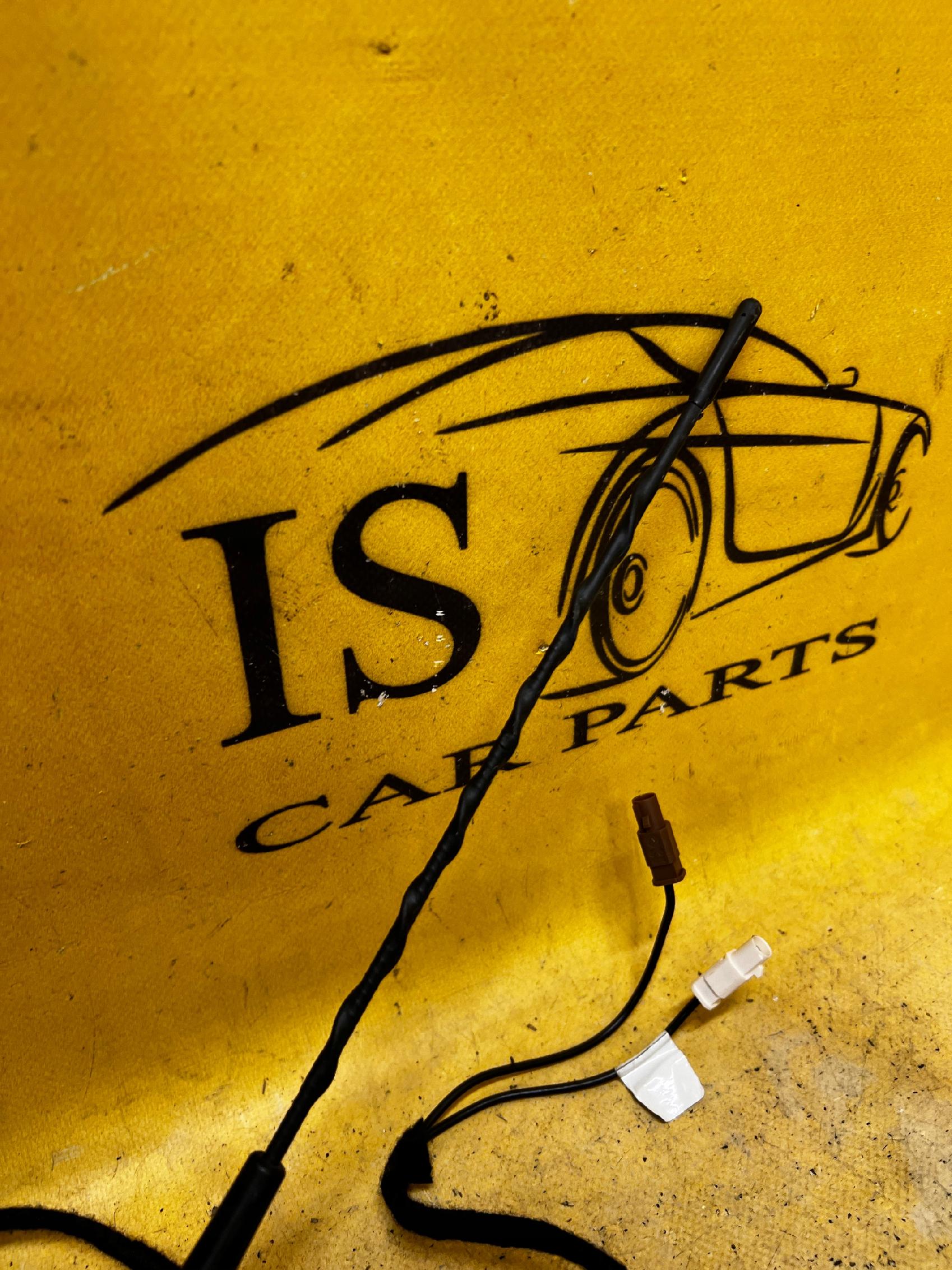 ANTENA DACHOWA PODSTAWA DACIA SANDERO III 2023R