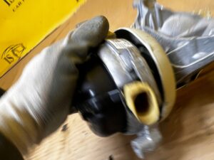 WSPORNIK PODUSZKA MOCOWANIE SKRZYNI BIEGÓW LEWA LEWY AUDI A8 D5 3.0 TFSI