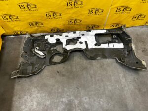 OSŁONA WYGŁUSZENIE ŚCIANY GRODZIOWEJ PODSZYBIA AUDI A8 D5 EU