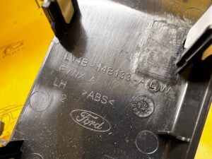 PRZEŁĄCZNIK PANEL STEROWANIA SZYB LEWY TYŁ FORD KUGA MK3 LIFT EU