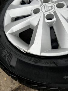 KOŁA FELGI STRUKTURALNE OPONY CAŁOROCZNE DACIA SANDERO III 3 185/65 R15