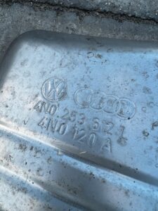 KOMPLET UKŁAD WYDECHOWY WYDECH TŁUMIK AKTYWNY AUDI A8 D5 LONG 3.0 TFSI
