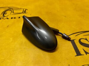 ANTENA DACHOWA REKIN GPS PŁETWA INFINITI Q30 KCA