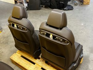 KPL FOTELE PRZÓD TYŁ KANAPA BOCZKI AUDI A8 D5 LONG PRZEDLIFT S-LINE BRĄZ EU