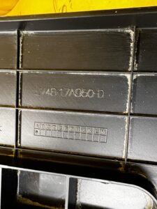 PODSTAWA RAMKA TABLICY REJESTRACYJNEJ TYŁ FORD KUGA MK3