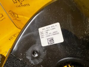 KANAŁ TUNEL DOLOT PRZEWÓD POWIETRZA DESKI KONSOLI PRZÓD LEWY AUDI A8 D5