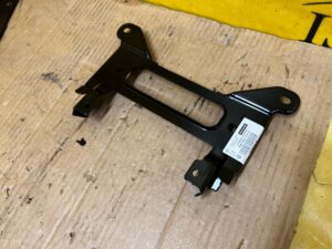 2 X WSPORNIK MOCOWANIE PODPORA OPARCIA FOTELA PRZÓD AUDI A8 D5