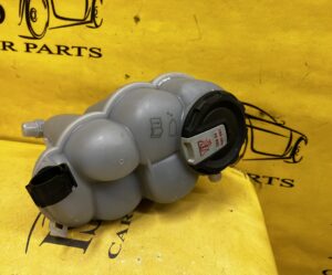 ZBIORNIK ZBIORNICZEK WYRÓWNAWCZY PŁYNU AUDI A8 D5