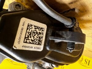 NOWY ZACISK HAMULCOWY ELEKTRYCZNY TYŁ LEWY AUDI A8 D5