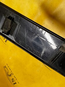 NAKŁADKA LISTWA BŁOTNIKA TYŁ TYLNA PRAWA TOYOTA RAV4 V