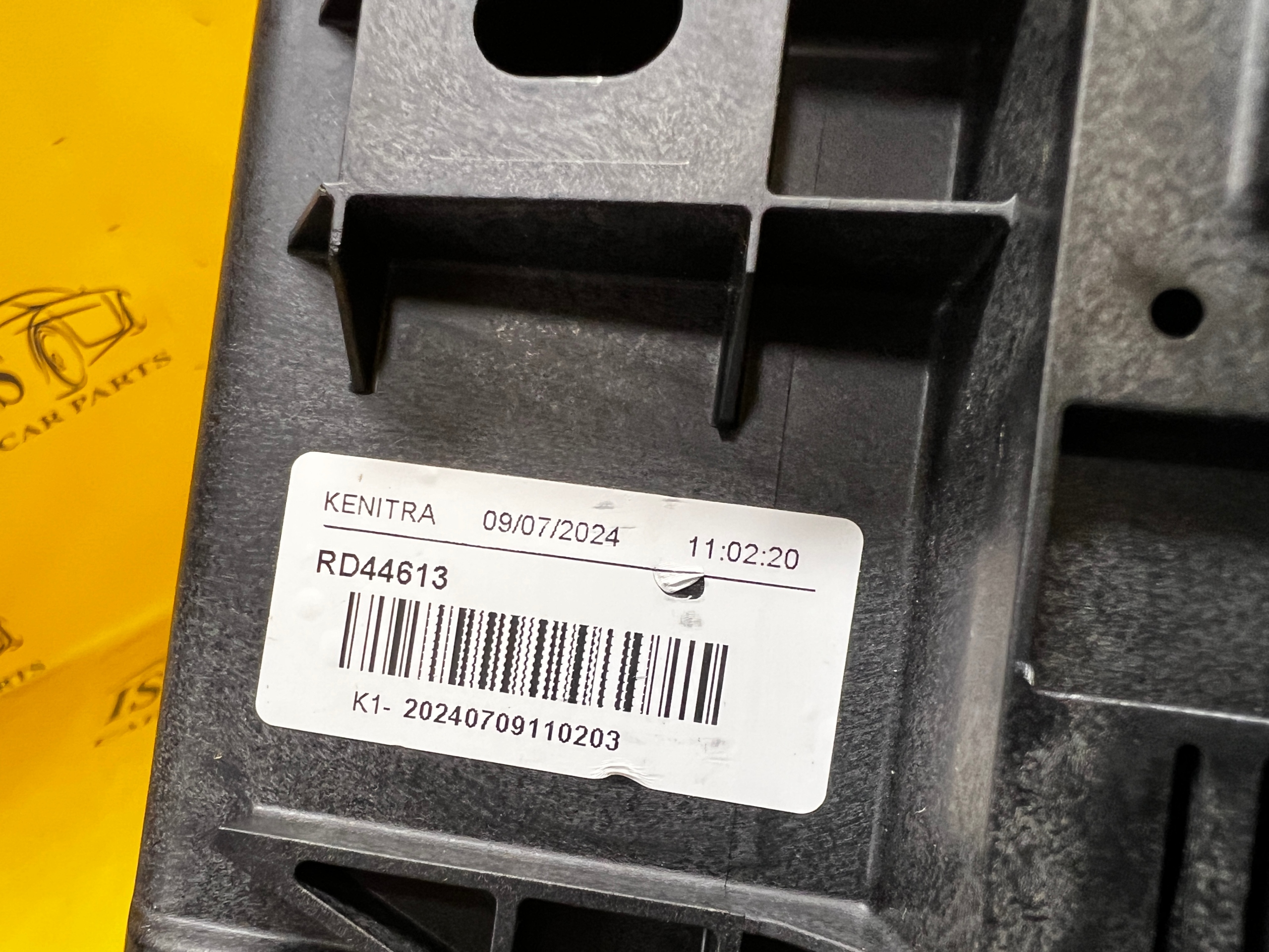 SKRZYNKA BEZPIECZNIKÓW FORD KUGA MK3 LIFT 1.5 ECOBOOST