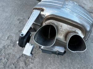 KOMPLET UKŁAD WYDECHOWY WYDECH TŁUMIK AKTYWNY AUDI A8 D5 LONG 3.0 TFSI