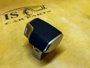 GAŁKA WYBIERAK LEWAREK DŹWIGNIA SKRZYNI BIEGÓW AUTOMAT AUDI A8 D5