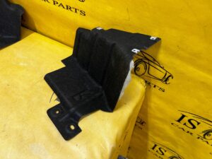 PŁYTA OSŁONA PODWOZIA KIEROWNICA POWIETRZA PRAWA FORD KUGA MK3