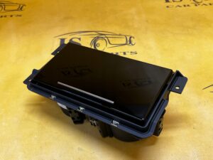 UCHWYT SCHOWEK NA KUBKI CUPHOLDER TUNELU ŚRODKOWEGO PIANO BLACK AUDI A8 D5