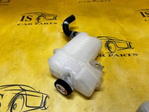 ZBIORNIK ZBIORNICZEK WYRÓWNAWCZY TOYOTA RAV4 V 2.5 HYBRID