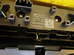 NOWY PANEL PRZEŁĄCZNIK KLIMATYZACJI WYŚWIETLACZ EKRAN DISPLAY AUDI A8 D5 EU