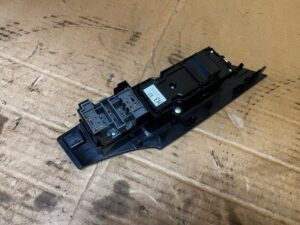 PANEL PRZYCISK PRZEŁĄCZNIK SZYB LUSTEREK DRZWI PRZÓD LEWY TOYOTA RAV4 V