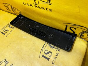 PODSTAWA RAMKA TABLICY REJESTRACYJNEJ TYŁ FORD KUGA MK3