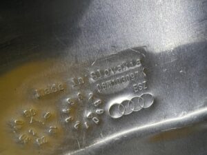 BLACHA OSŁONA TERMICZNA AUDI A8 D5 3.0 TFSI