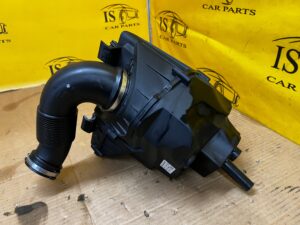 OBUDOWA FILTRA WLOT DOLOT PRZEWÓD POWIETRZA AUDI A8 D5 3.0 TFSI