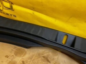 LISTWA OSŁONA PROGU BAGAŻNIKA PASA TYŁ TYLNEGO TOYOTA RAV4 V