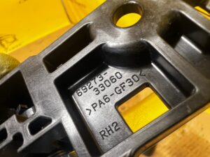 KLAMKA WEWNETRZNA DRZWI PRAWY PRZÓD TYŁ TOYOTA RAV4 V