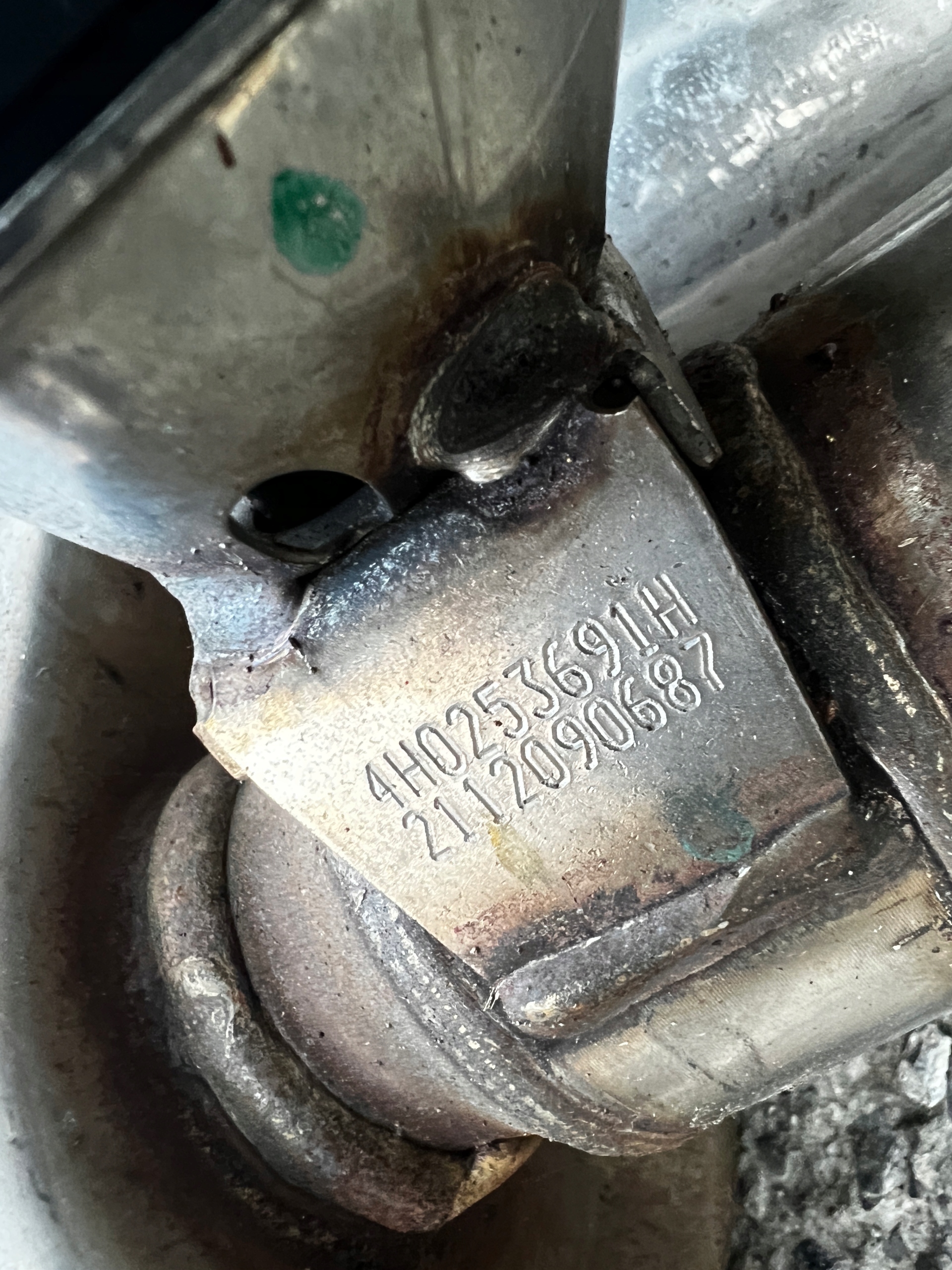 KOMPLET UKŁAD WYDECHOWY WYDECH TŁUMIK AKTYWNY AUDI A8 D5 LONG 3.0 TFSI