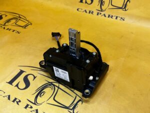 WYBIERAK LEWAREK DŹWIGNIA SKRZYNI BIEGÓW AUTOMAT AUDI A8 D5