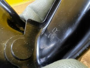 MOCOWANIE KANAPY FOTELI TYŁ PRAWY PRAWE TOYOTA RAV4 V