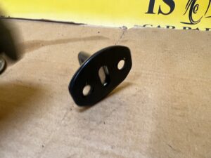 4 X RYGIEL ZATRZASK ZAMKA DRZWI AUDI A8 D5