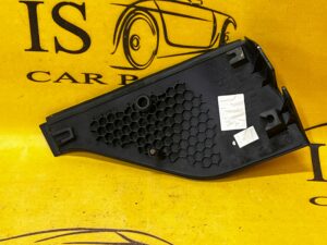 OSŁONA ZAWIASU KLAPY BAGAŻNIKA LEWA FORD KUGA MK3 KOLOR GRANATOWY