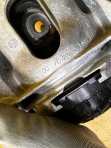 WSPORNIK PODUSZKA MOCOWANIE SILNIKA PRAWA PRAWY AUDI A8 D5 3.0 TFSI