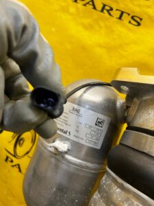 NOWY AMORTYZATOR PNEUMATYCZNY TYŁ TYLNY PRAWY AUDI A8 D5